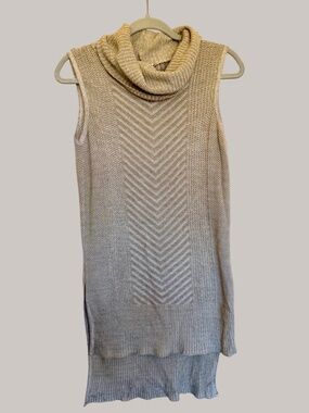 Two-one-two New York sleeveless cowl neck high low top size small